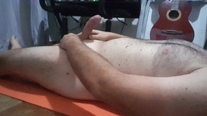 Double Masturbation Session With Cumshots