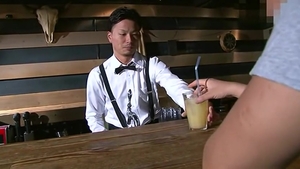O รขโฌโ KURUU stripped Athlete Cafe