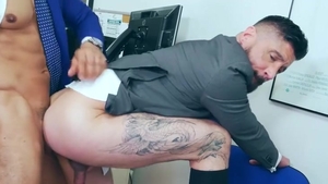 Surprise Resignation - John Rodriguez, Justin Jett