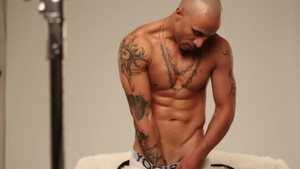 sleazy Chocolate Solo King Noire