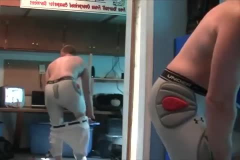 nasty jock jerking off in football gear
