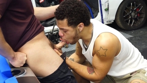 Hunk Malakai White hammered Hard By Johnny