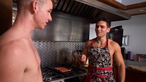 FamilyDick: The Secret of the Tasty Hotdog