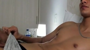 Kayn large 10-Pounder Cums kinky On web camera And Showers