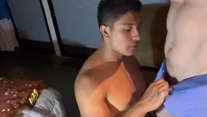 AlainRRR bonks Alexis Uriel