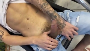 Edu Scot - Relaxing Haircut