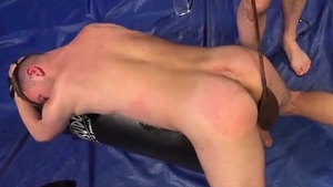 Igor Ujak - spanking