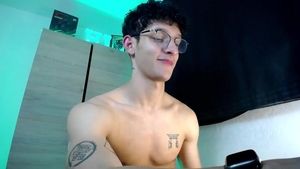 Alexandrolovee (semen drinking) (2023-09-05)