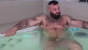 Hunk Daddy Got No Chill Creampie-ing Inside [ONLYFANS]