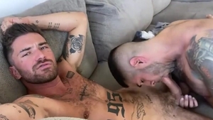 Worshipping His delicious Feet & knob Until that guy love juice [ONLYFANS]