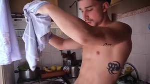 plow Now, Study Later â€“ Luke Ryder, Dragon Rojo