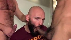 1 Wh0re VS two Daddy rods PART 1/two [ONLYFANS]