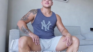 WorldStudZ - Milking And Edging Latino Beefcake Nick