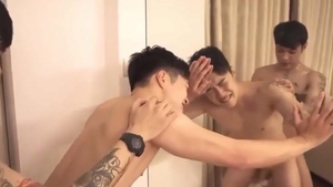 Ryo Kanzaki gets On The Floor To Bottom For His Thai Daddy