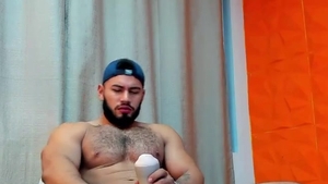 Brazilian Hunk nasty brawny Leg widen pooper