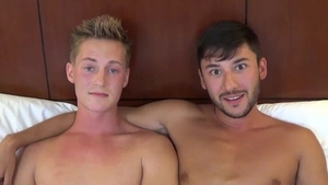 jockbreeders: Filling Scott with Joy