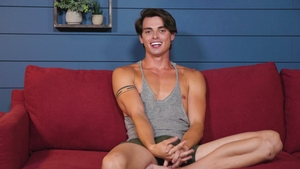 Next Door Buddies: Kyle Shows Ben His Wild Side