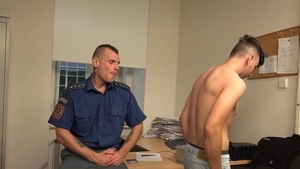 Czech Dominik Balta And Jarvis Como bare - AIRPORT SECURITY