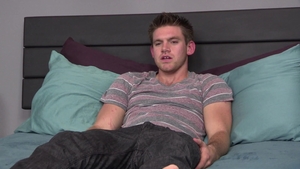 Solo: Exploring New Pleasures: Jeremy's Gay Toy Experiment