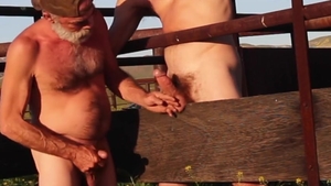 young man Using Two Daddy Holes One After another To Rail [ONLYFANS]