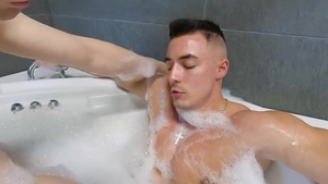 Gym Body Worship & lusty Tub fun