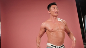 Rod's Room: Bulging Biceps and Twink Threeway