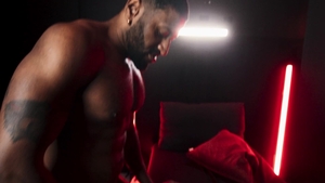 Men: Blond Beauty Gets His Just Desserts