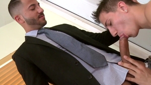 Pride Studios: Who's on Bottom?