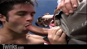 twinks: Outdoor Exploration of His Big One