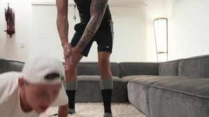 twinktop: Throat-Deep Manhood