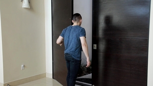 Next Door Raw: Satisfying Three Hungry Men