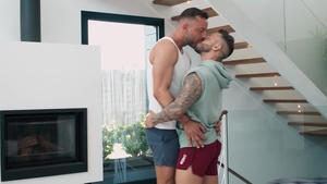 Men: Facial from Sir Peter's Cum Load