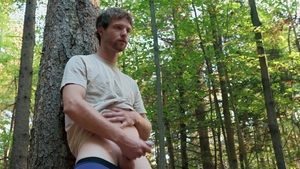 Men: Joggers in the Woods Get an Eyeful