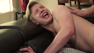 Family Dick: Pervy Easter Bunny