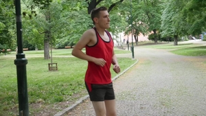 Jog Injuries Lead to Twink Cakes