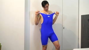 Southern Strokes: Miles' Messy Milestone