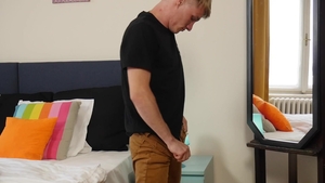 Daddy On Twink: Daddy's Preference for Shorts