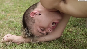 Horny Blondes, Hungry Dicks