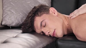 Four Kinky Ways to Get Close with Rami Ferris