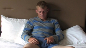Active Duty: Blond Brock's Boxer-Baring Bonanza