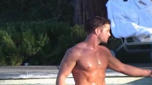 Cody Cummings: Cody's Poolside Solo Adventure