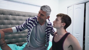 Family Dick: Beach Boy Devin Takes On A Tight Hole