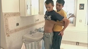 Studly Steve's Sink Serenade