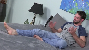 Solo: Hairy Stud's Solo: Manning's Full On Beard