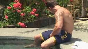 Next Door Male: Brodie Plays with Himself, Wet & Wild