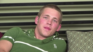 Solo: Crew: Unleashing His Inner Exhibitionist