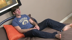 Solo: Is Alek's Look a Turn-On?