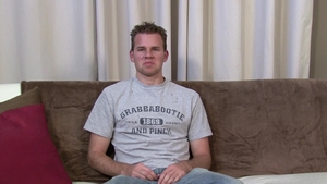 Solo: Ready to Top or Be Topped by the Curious One