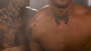 masqulin: Wet Pucker Takes Ski Pole for Ride