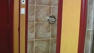 maskurbate: Shower Scene: A Suite Full Affair